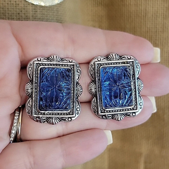 Floral Glass Scrolled Statement Earrings - Picture 6 of 9